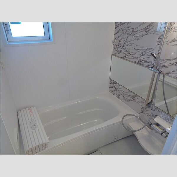 バス (浴室)