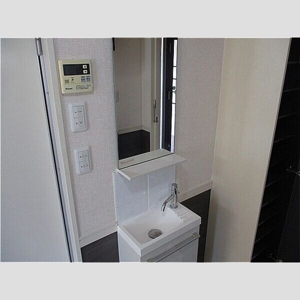 洗面所 (洗面台)