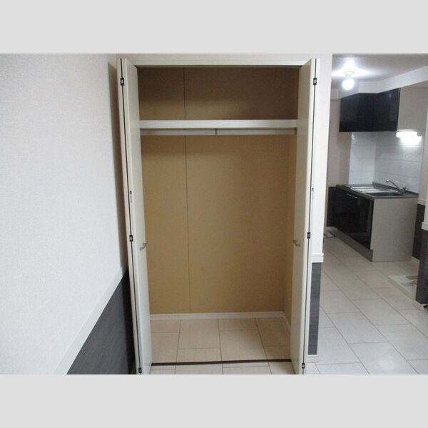 収納 (クローゼット)