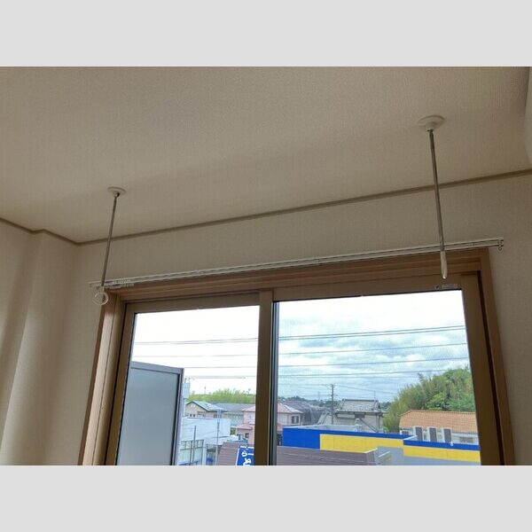 その他設備 (物干し金物)