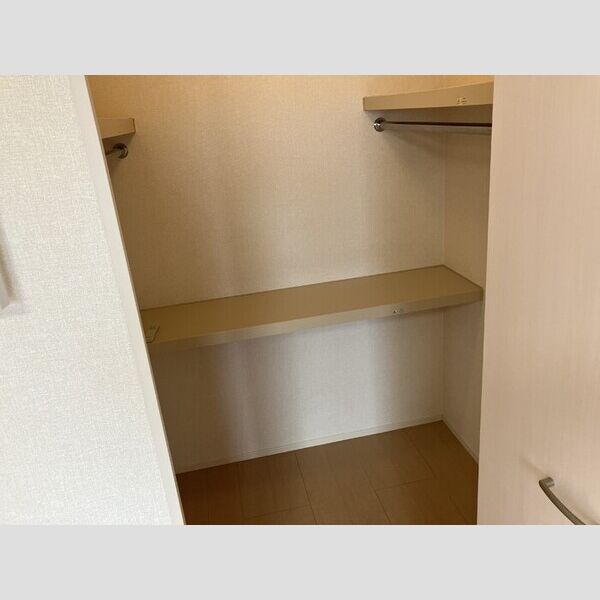 収納 (クローゼット)