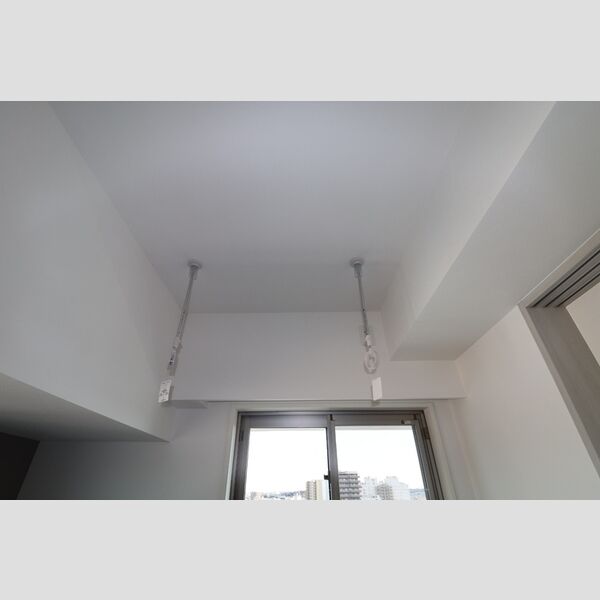 その他設備 (物干し金物)