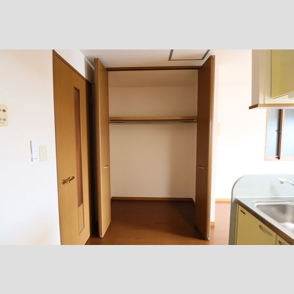 収納 (クローゼット)