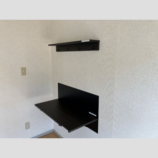 その他設備 (ワークデスク)