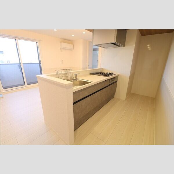 キッチン (キッチン)