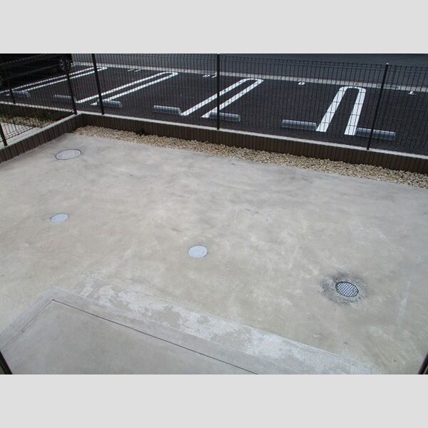 その他 (専用庭)