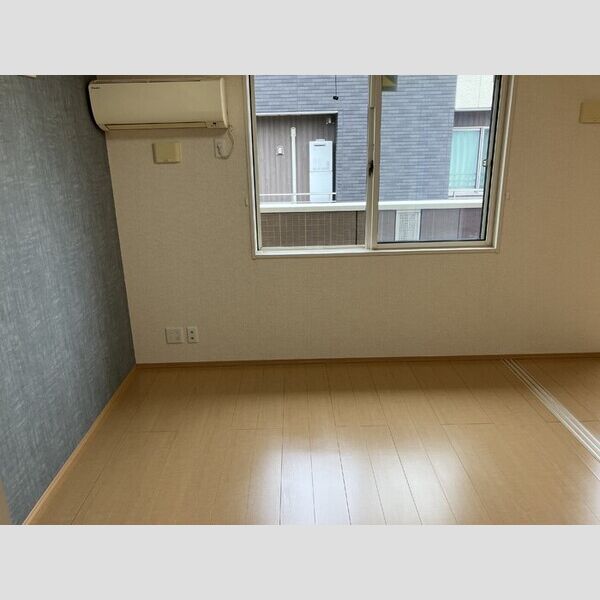 その他 (洋室)