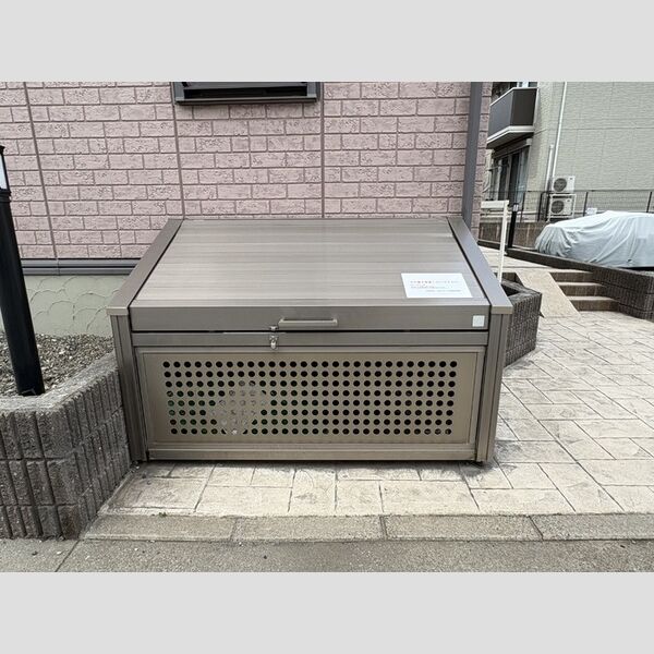 現地周辺 (ゴミステーション)