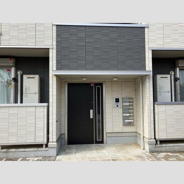 エントランス (オートロック玄関前)