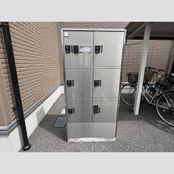 現地周辺 (宅配ボックス)