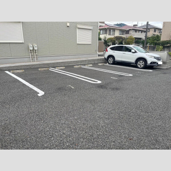 駐車場 (駐車場)