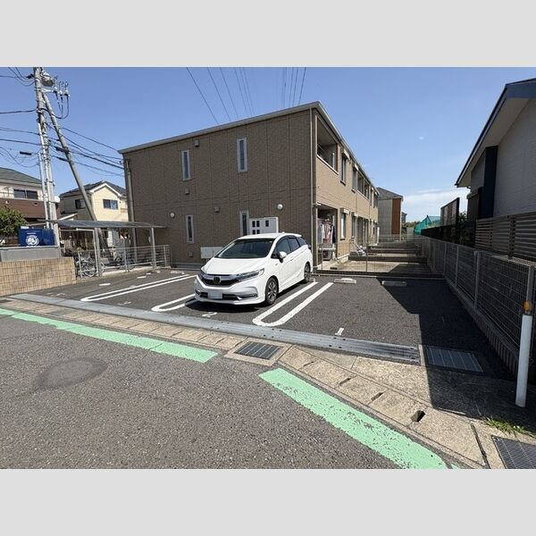 駐車場 (駐車場)