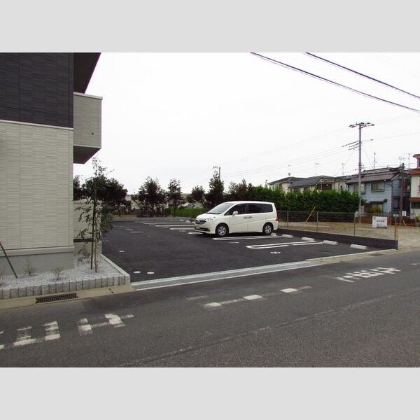 駐車場 (駐車場)