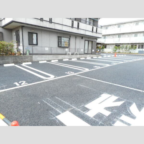 駐車場 (駐車場(要空き確認))