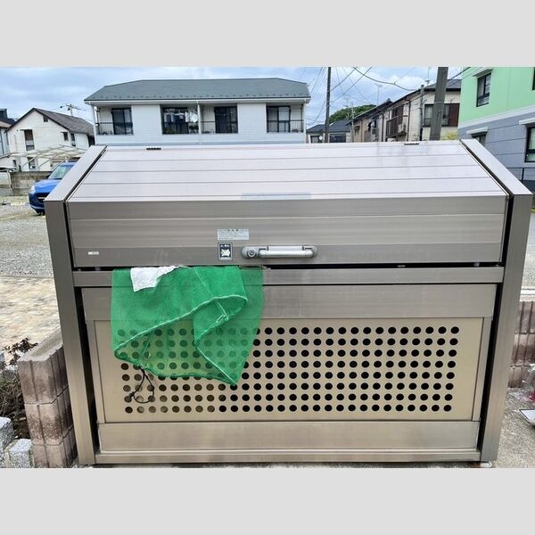 現地周辺 (ゴミステーション)