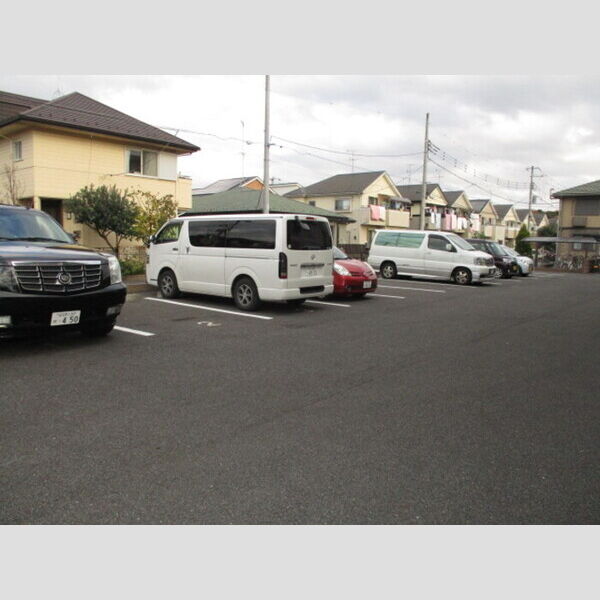 駐車場 (駐車場)