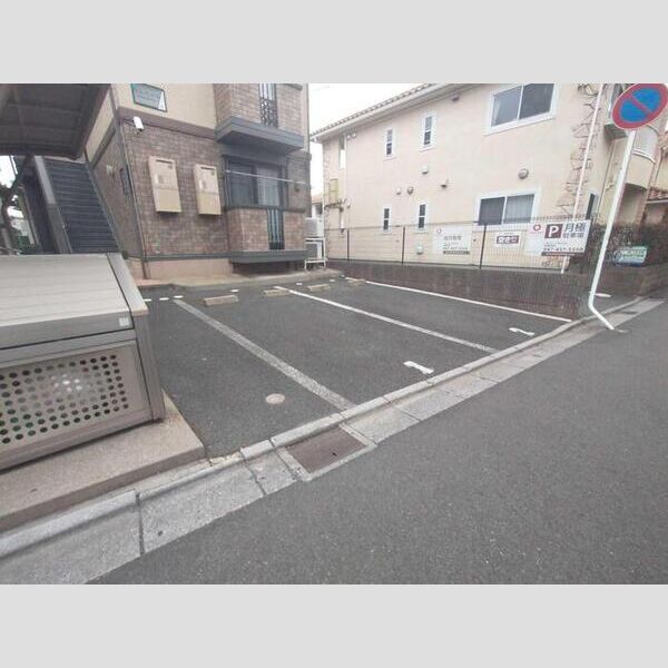 駐車場 (駐車場)