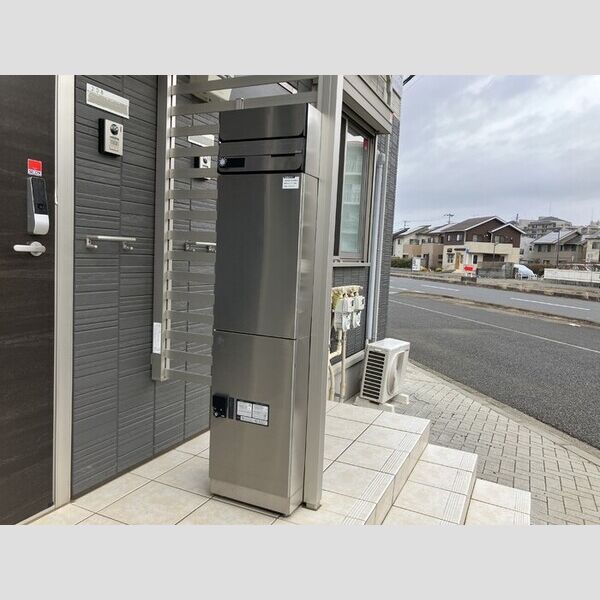 現地周辺 (宅配ボックス)