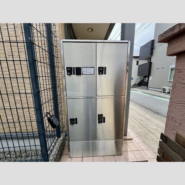 現地周辺 (宅配ボックス)