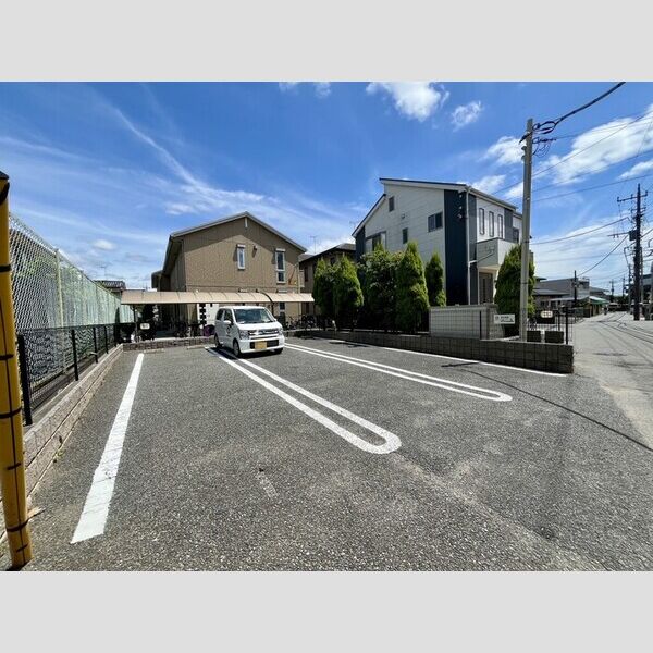 駐車場 (駐車場)