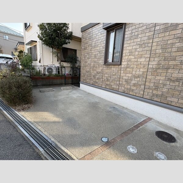 駐車場 (駐車場)