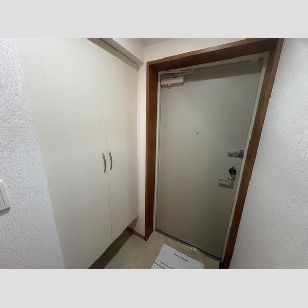玄関 (玄関)