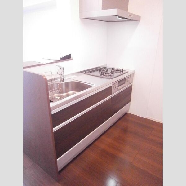 キッチン (3口ガスコンログリル付きキッチン)