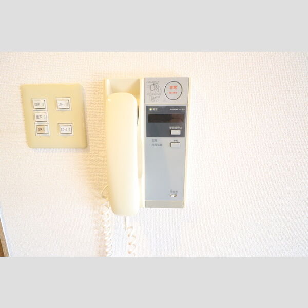 その他設備 (インターホン)