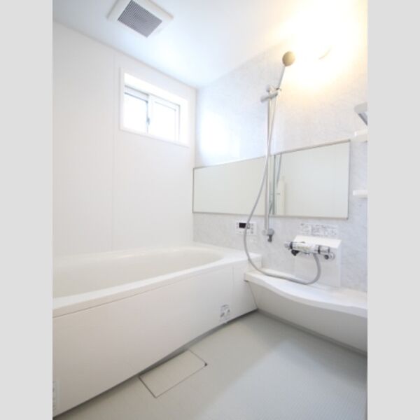 バス (201バスルーム)