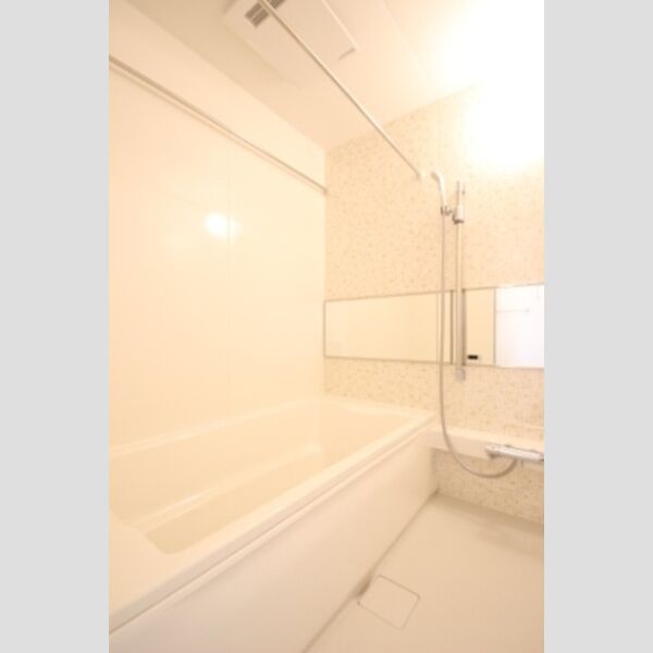 バス (103 バスルーム)