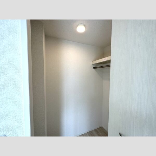 収納 (クローゼット)