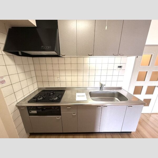 キッチン (システムキッチン)