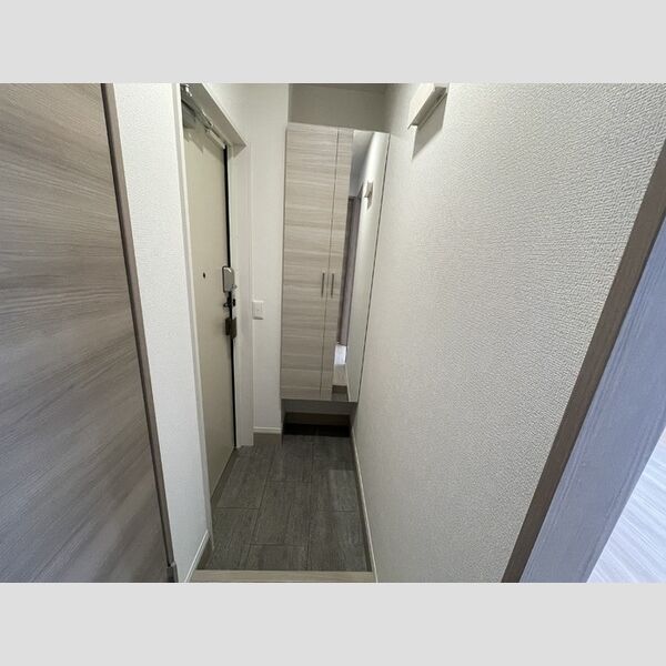 玄関 (玄関)
