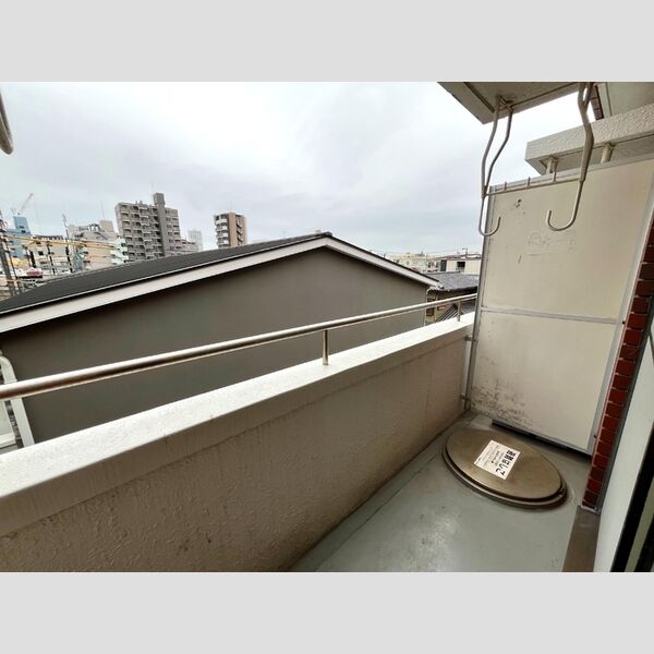 バルコニー・ベランダ (バルコニー)