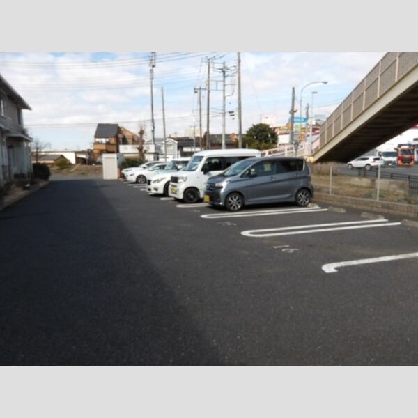 駐車場 (駐車場)