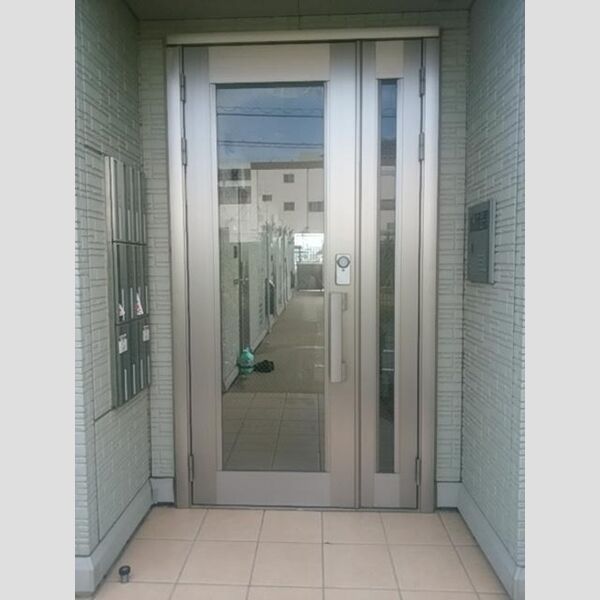 エントランス (オートロック)