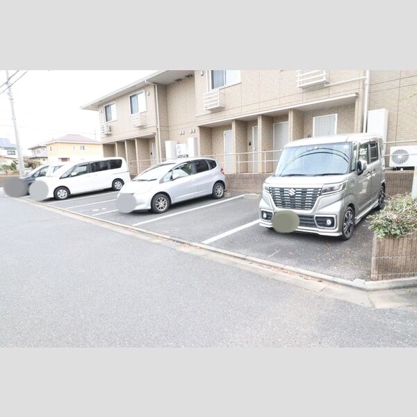 駐車場 (駐車場)