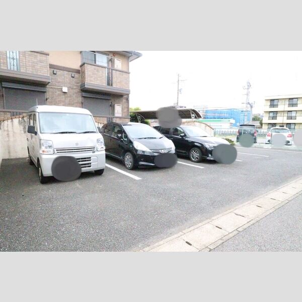 駐車場 (駐車場)