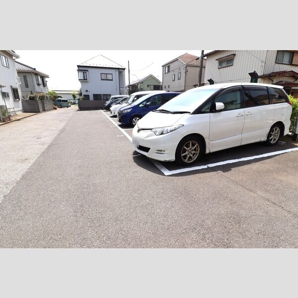 駐車場 (駐車場)