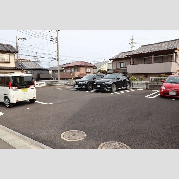 駐車場 (駐車場)