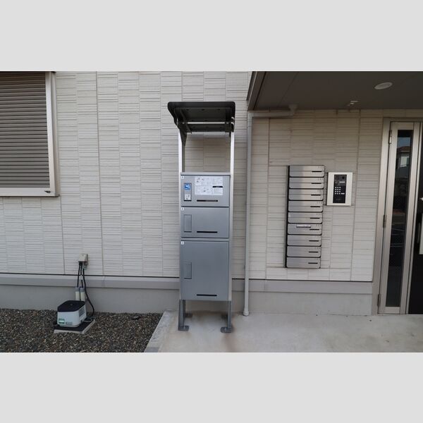 現地周辺 (宅配ボックス)