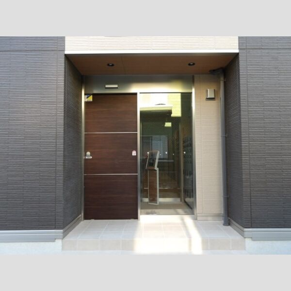 エントランス (エントランス)