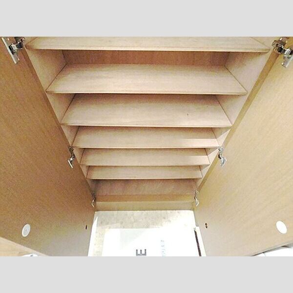 玄関 (シューズボックス)