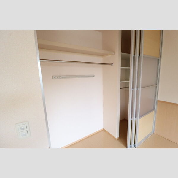 収納 (クローゼット)