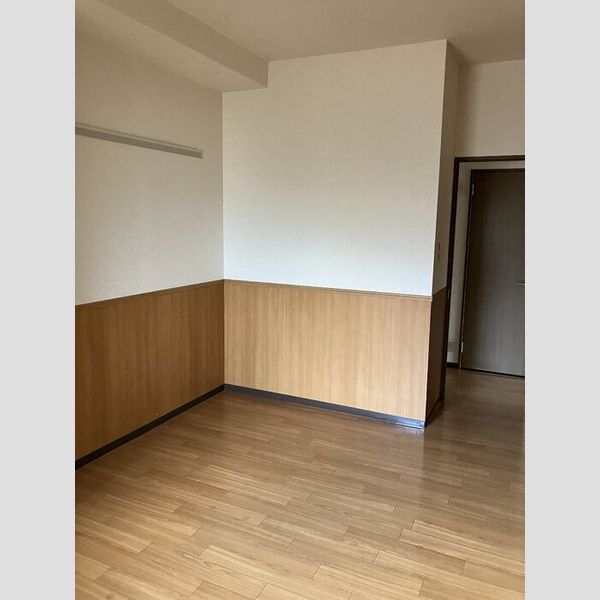 その他 (洋室)