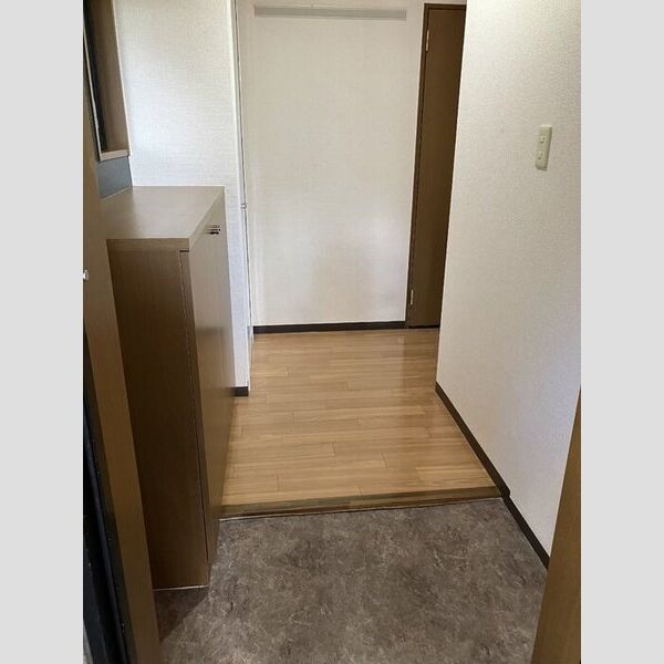 玄関 (玄関)