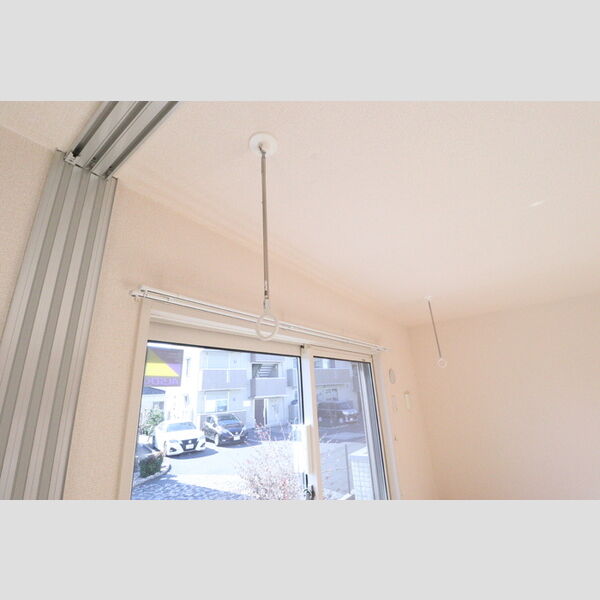 その他 (室内物干し)