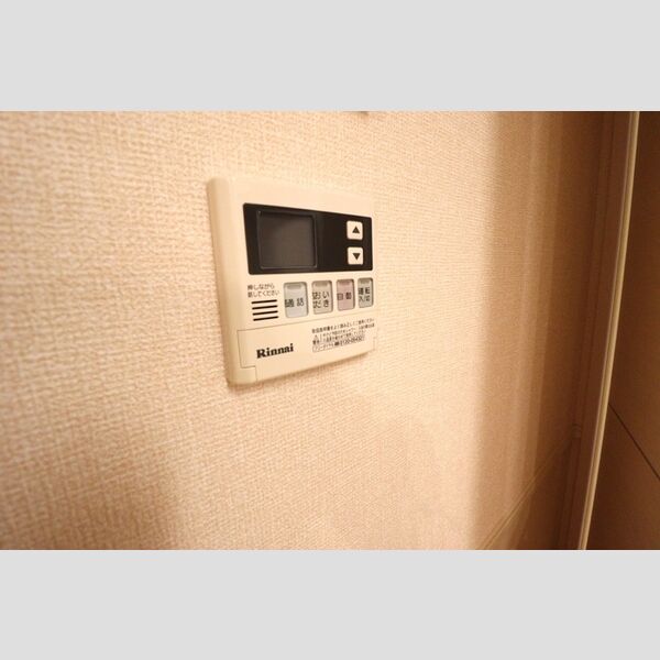 その他 (給湯器リモコン)