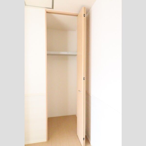 収納 (クローゼット)