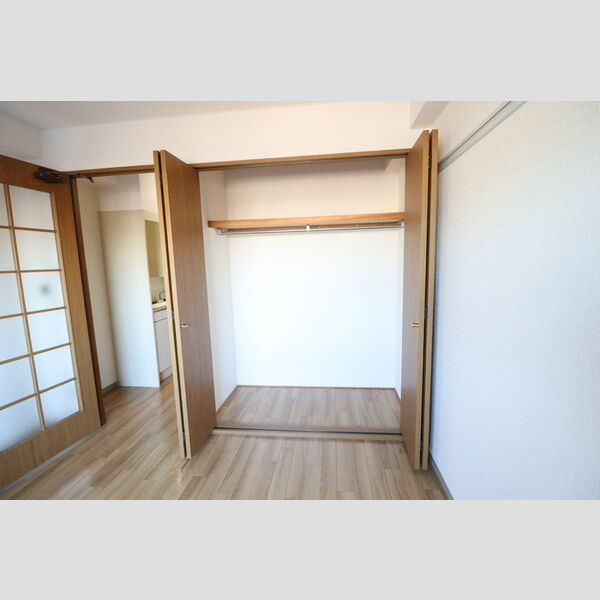 収納 (クローゼット)